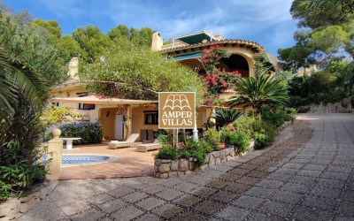 Magnificent villa with beautiful views and privacy in Sierra Altea Golf.